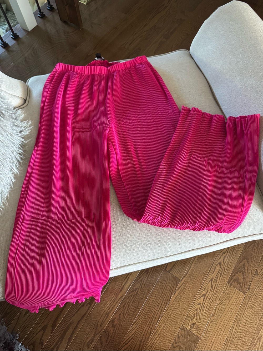PrettyLittleThing Pleated Wide-Leg Pants - Pink NWT